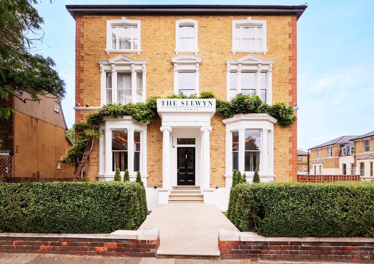 Photography by The Selwyn Hotel at Pembroke Lodge